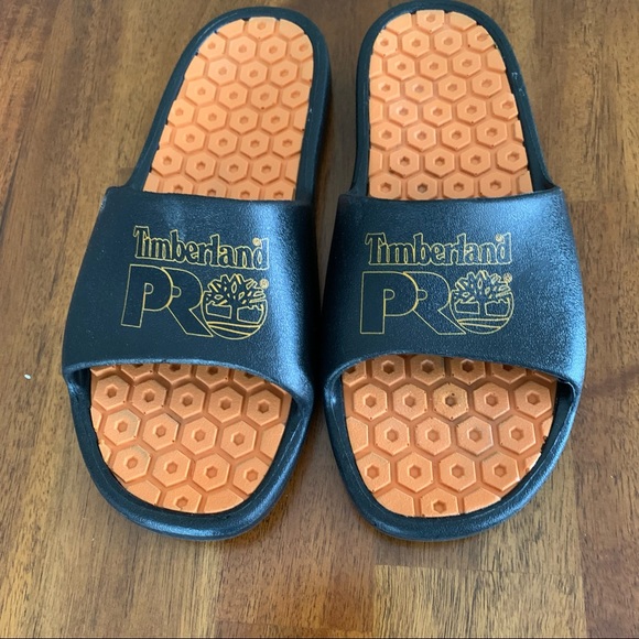 Timberland Ladies Slip Ons - Picture 2 of 6
